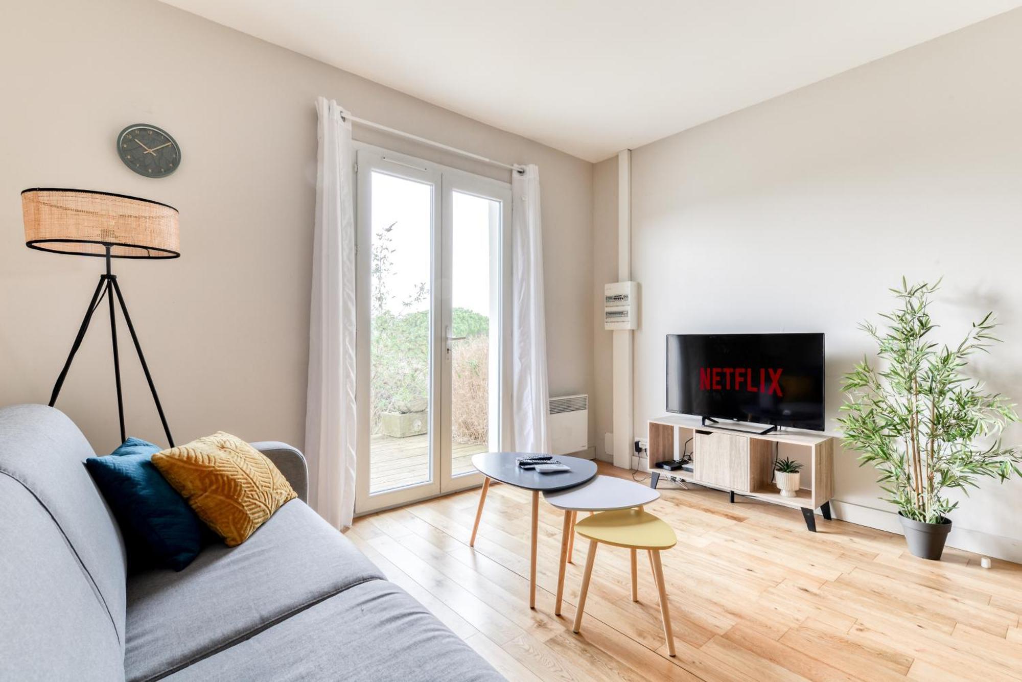 Le Soleil Du Lac - Parking Privatif - Terrasse - Netflix - Clim Carcassonne Luaran gambar